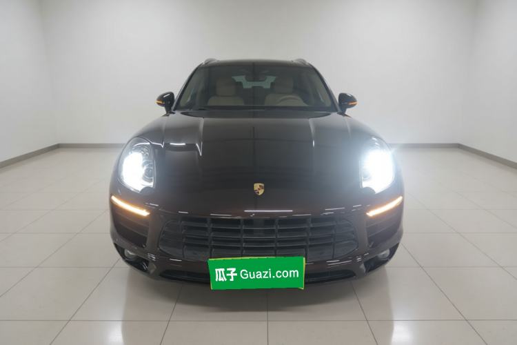 Used Porsche Macan 2016 Macan 2.0T Front