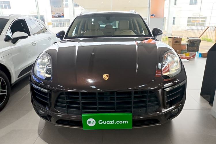 Used Porsche Macan 2016 Macan 2.0T Front