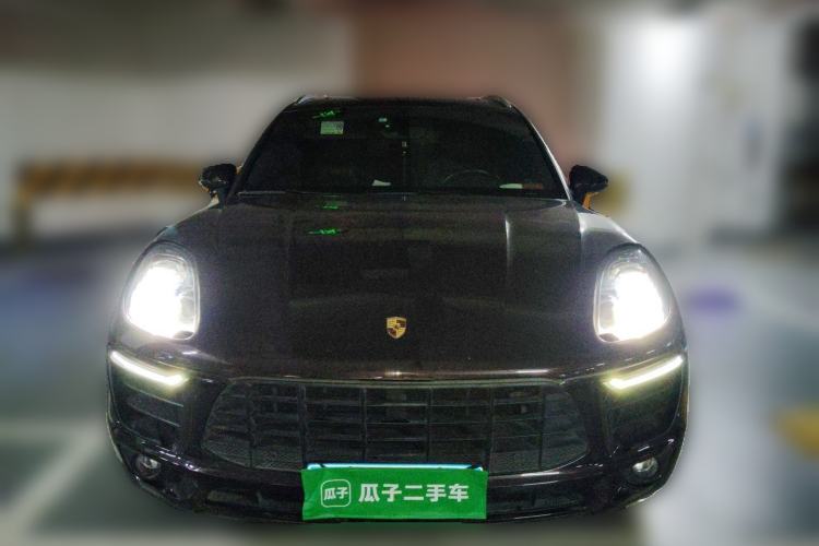 Used Porsche Macan 2016 Macan 2.0T Front