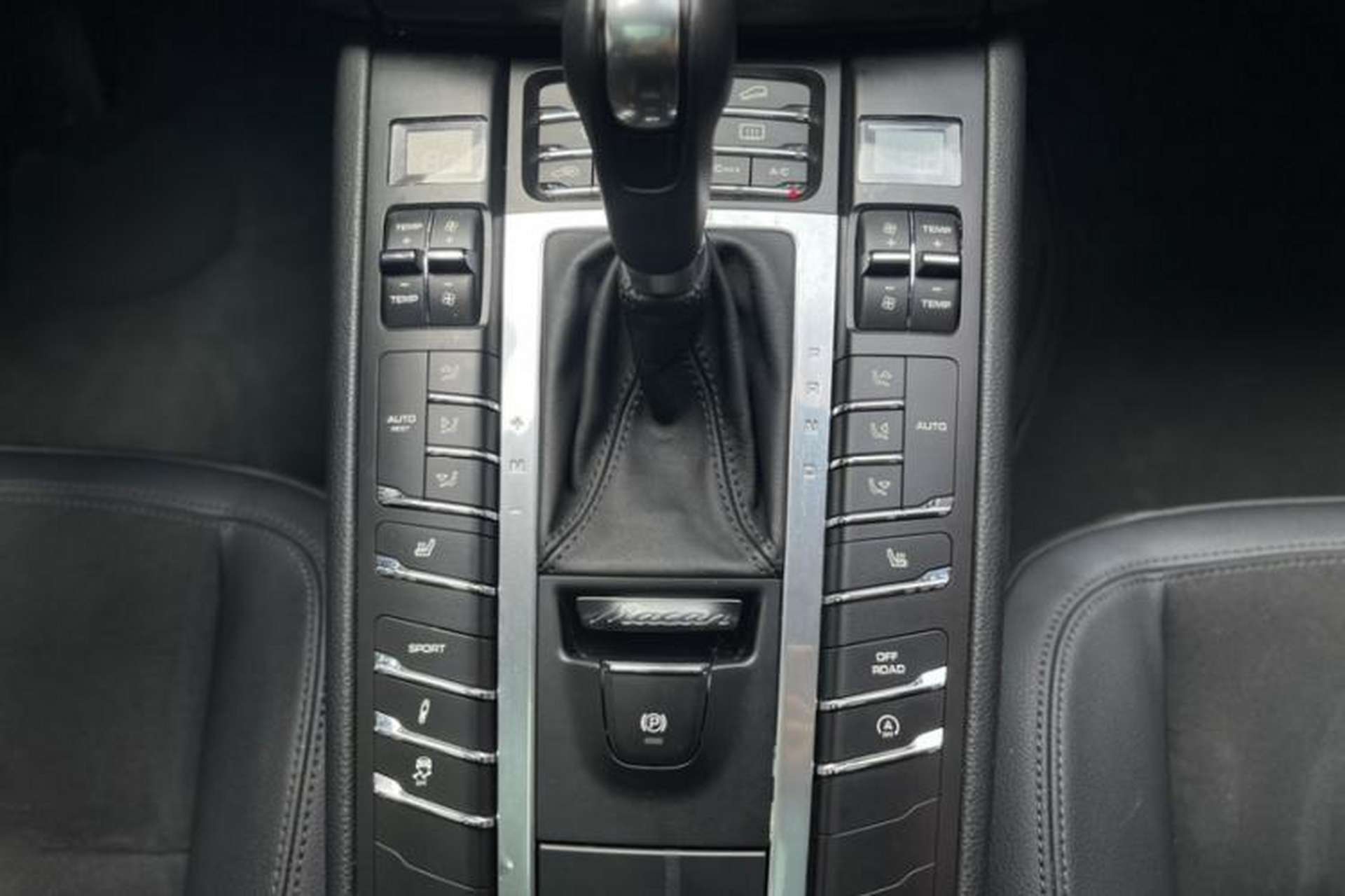 Used Porsche Macan 2016 Macan 2.0T Gear Lever