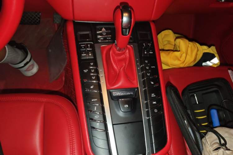 Used Porsche Macan 2016 Macan S 3.0T Gear Lever