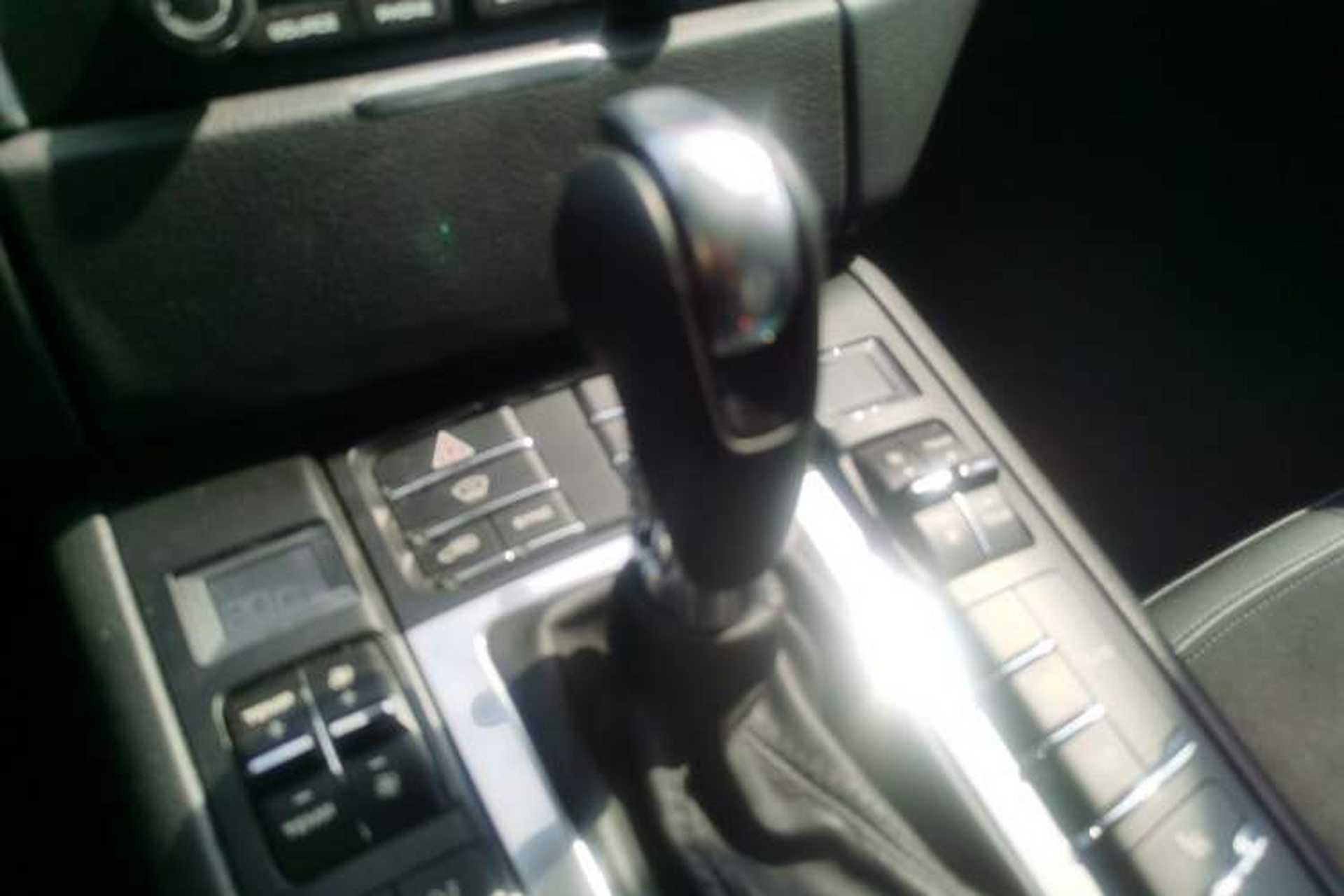 Used Porsche Macan 2016 Macan 2.0T Gear Lever