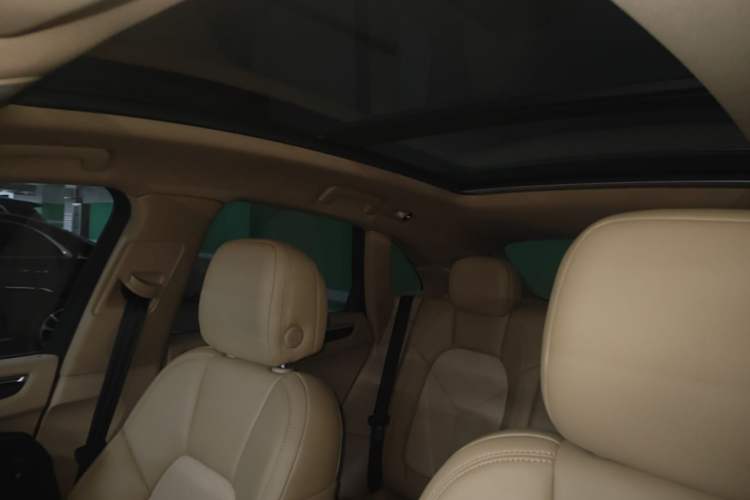 Used Porsche Macan 2016 Macan 2.0T Headliner