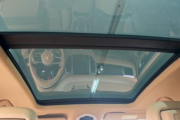 Used Porsche Macan 2016 Macan 2.0T Headliner