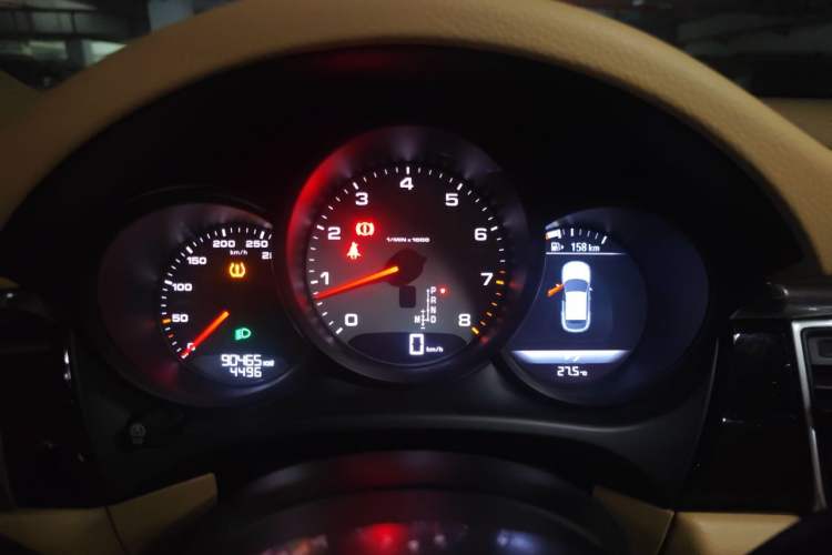 Used Porsche Macan 2016 Macan S 3.0T Instrument Cluster