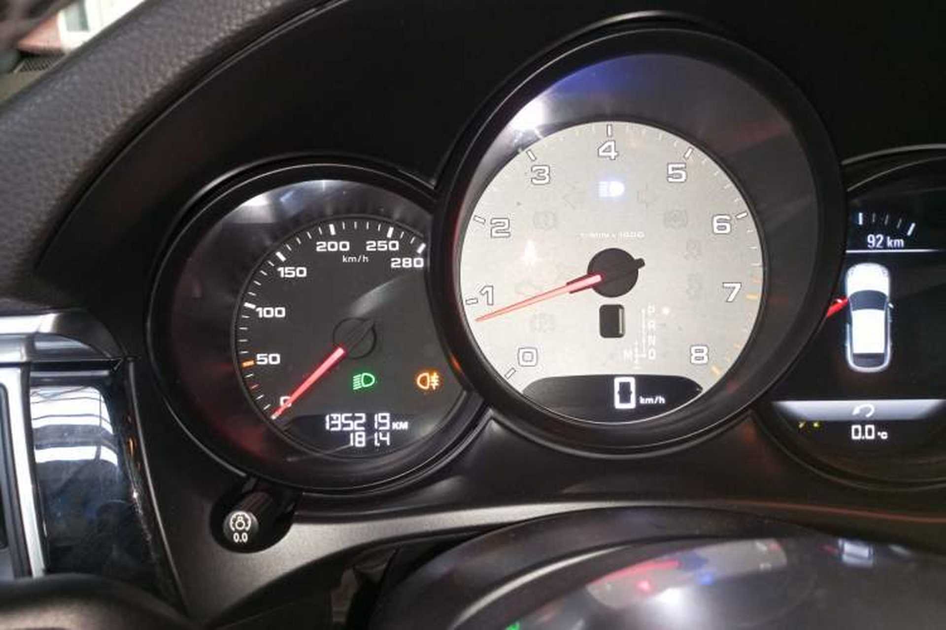 Used Porsche Macan 2016 Macan S 3.0T Instrument Cluster