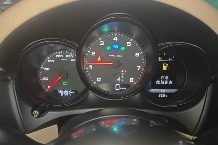 Used Porsche Macan 2016 Macan 2.0T Instrument Cluster
