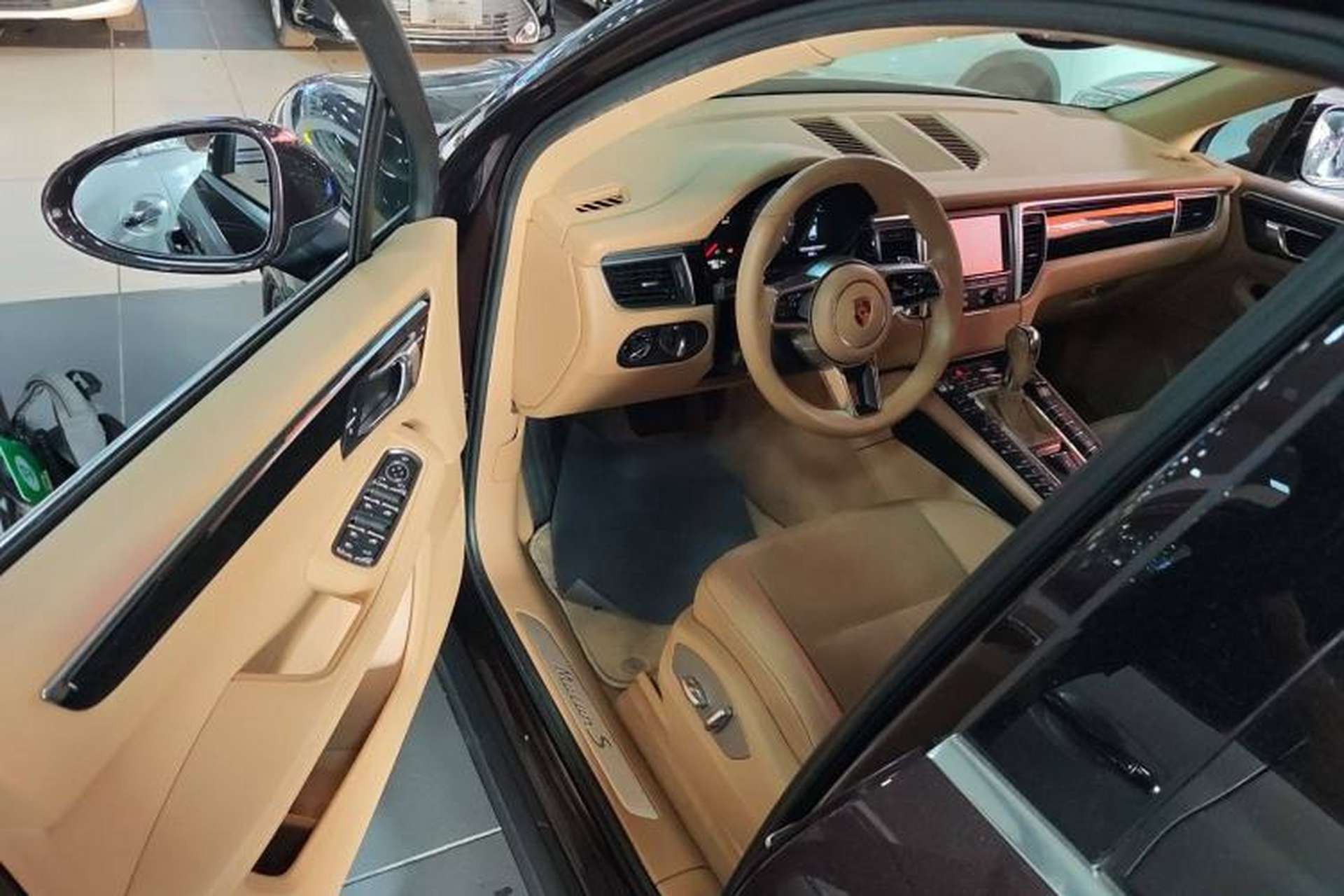 Used Porsche Macan 2016 Macan S 3.0T Interior 3
