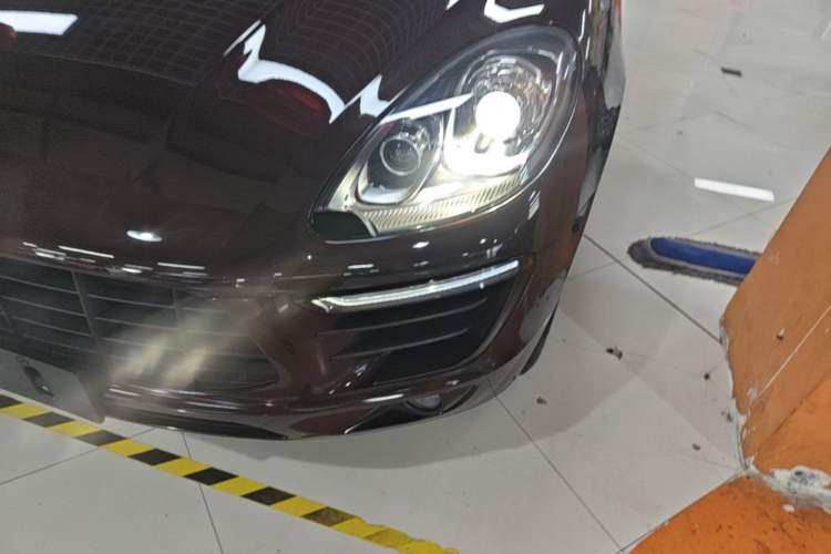 Used Porsche Macan 2016 Macan 2.0T Left Front Headlight