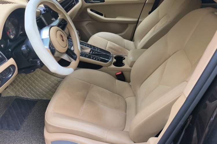 Used Porsche Macan 2016 Macan S 3.0T Left Front Seat