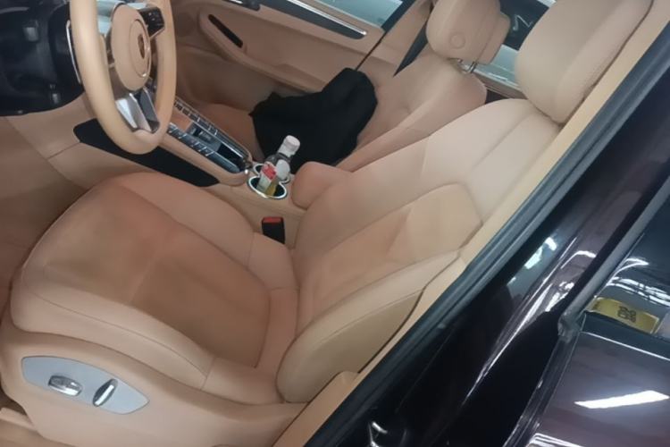 Used Porsche Macan 2016 Macan 2.0T Left Front Seat