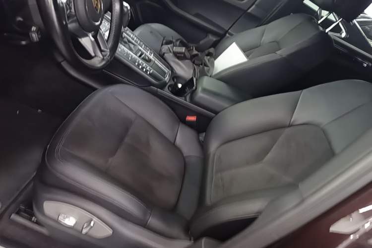 Used Porsche Macan 2016 Macan S 3.0T Left Front Seat