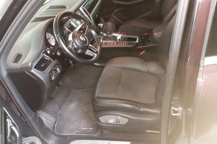 Used Porsche Macan 2016 Macan S 3.0T Left Front Seat