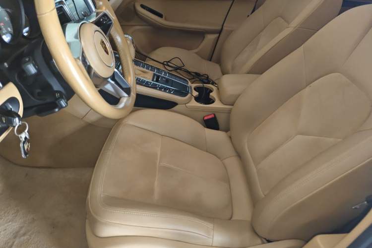 Used Porsche Macan 2016 Macan S 3.0T Left Front Seat