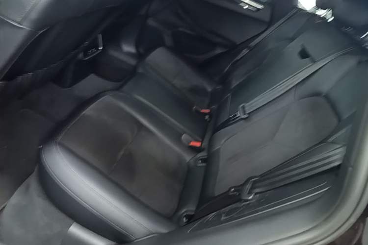Used Porsche Macan 2016 Macan S 3.0T Left Rear Seat