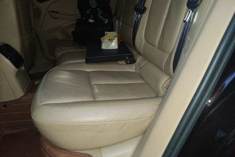 Used Porsche Macan 2016 Macan 2.0T Left Rear Seat