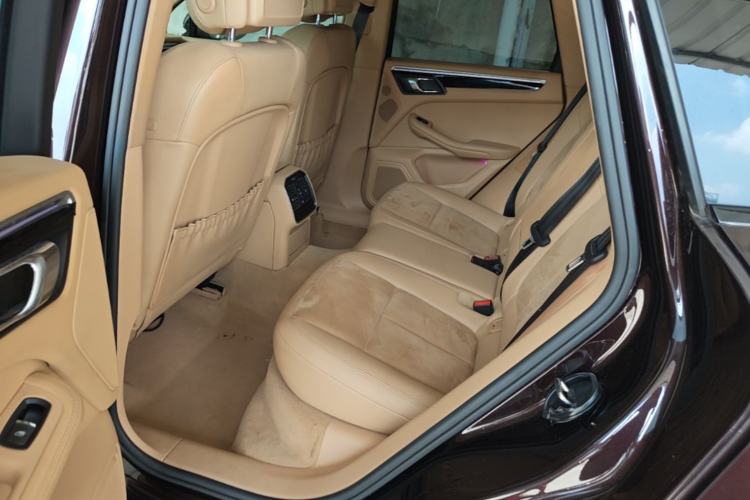 Used Porsche Macan 2016 Macan S 3.0T Left Rear Seat