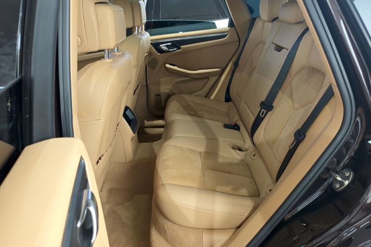 Used Porsche Macan 2016 Macan 2.0T Left Rear Seat