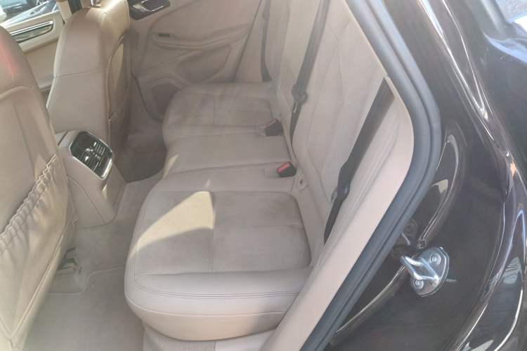 Used Porsche Macan 2016 Macan S 3.0T Left Rear Seat