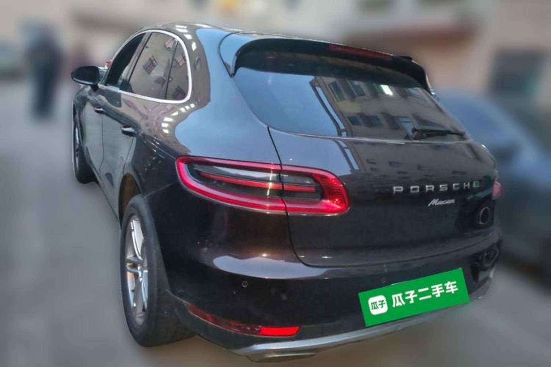 Used Porsche Macan 2016 Macan 2.0T Rear Left 45 Deg
