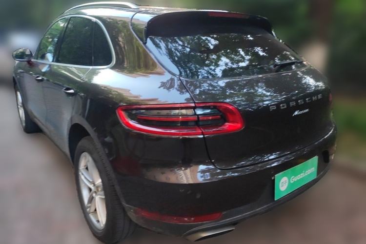 Used Porsche Macan 2016 Macan 2.0T Rear Left 45 Deg