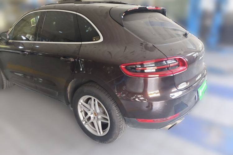 Used Porsche Macan 2016 Macan S 3.0T Rear Left 45 Deg