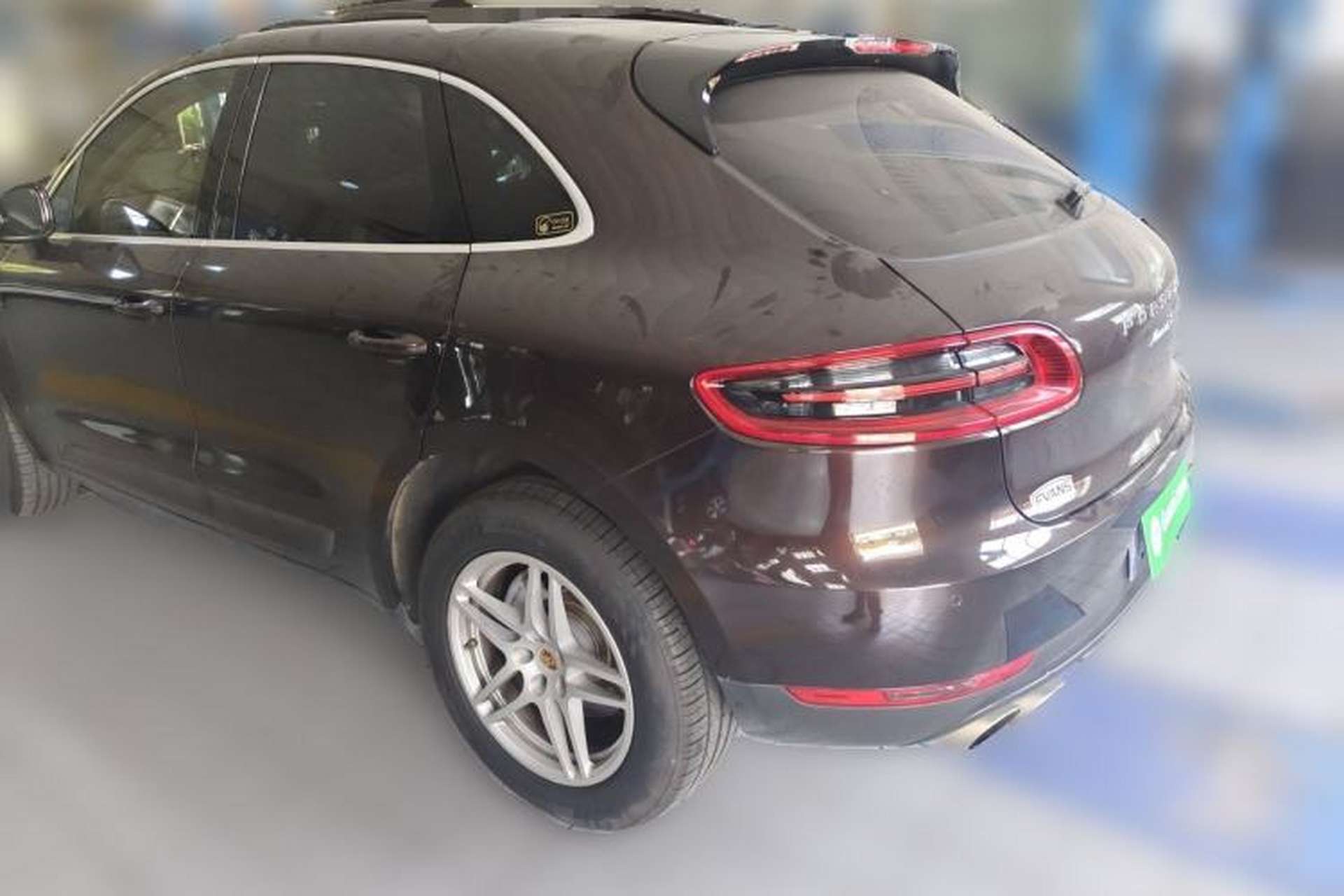 Used Porsche Macan 2016 Macan S 3.0T Rear Left 45 Deg