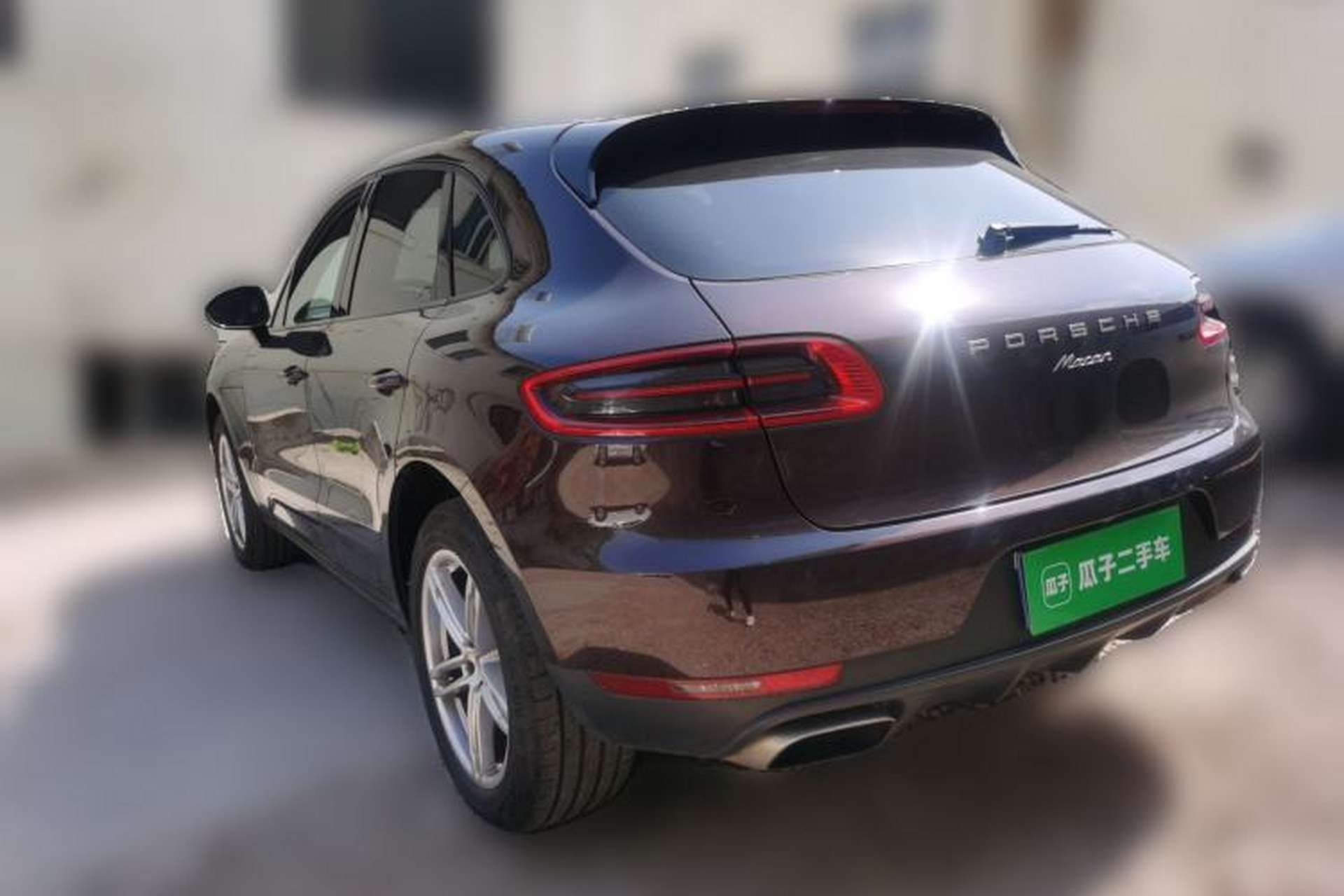 Used Porsche Macan 2016 Macan 2.0T Rear Left 45 Deg
