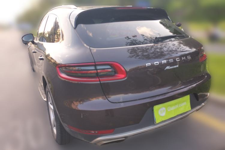 Used Porsche Macan 2016 Macan 2.0T Rear Left 45 Deg