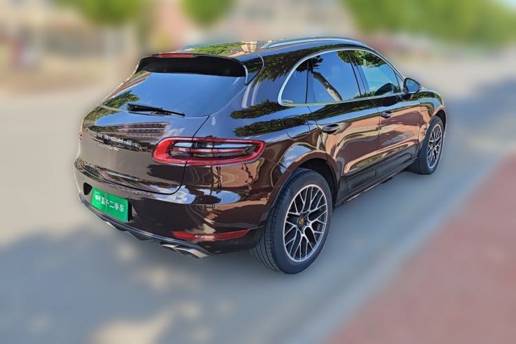 Used Porsche Macan  Rear Right 45 Deg