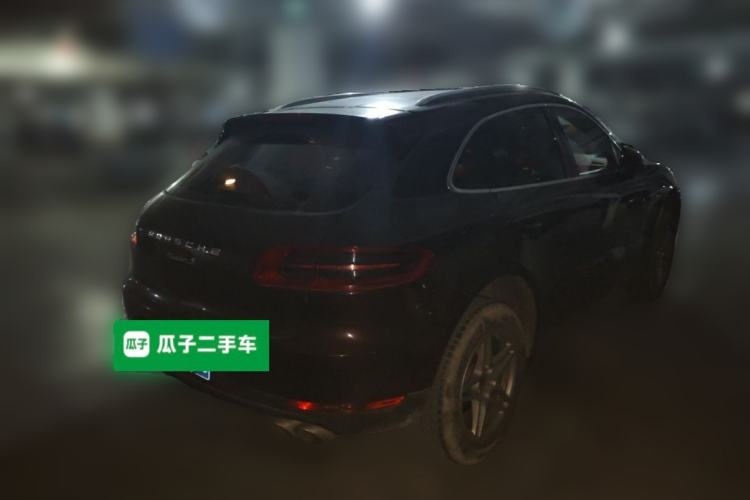 Used Porsche Macan 2016 Macan S 3.0T Rear Right 45 Deg
