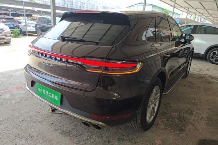 Used Porsche Macan 2016 Macan S 3.0T Rear Right 45 Deg