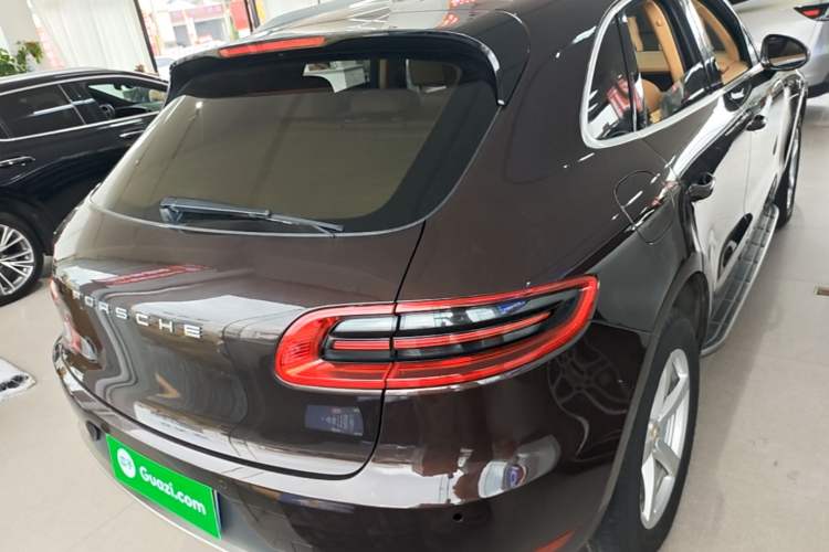 Used Porsche Macan 2016 Macan 2.0T Rear