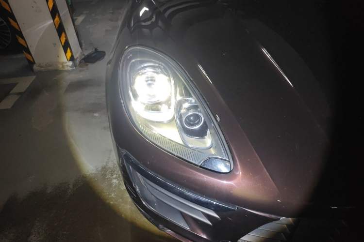 Used Porsche Macan 2016 Macan S 3.0T Right Front Headlight