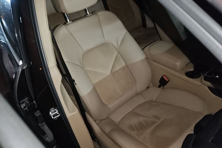 Used Porsche Macan 2016 Macan 2.0T Right Front Seat