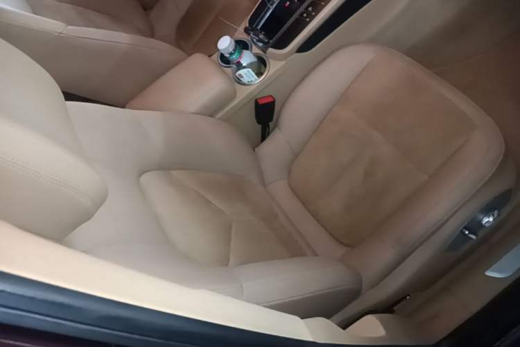 Used Porsche Macan 2016 Macan 2.0T Right Front Seat