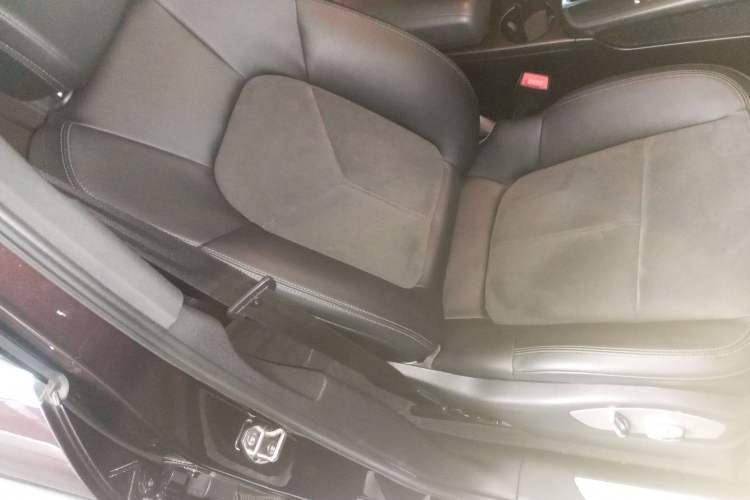 Used Porsche Macan 2016 Macan S 3.0T Right Front Seat