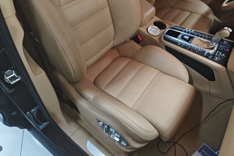 Used Porsche Macan 2016 Macan 2.0T Right Front Seat