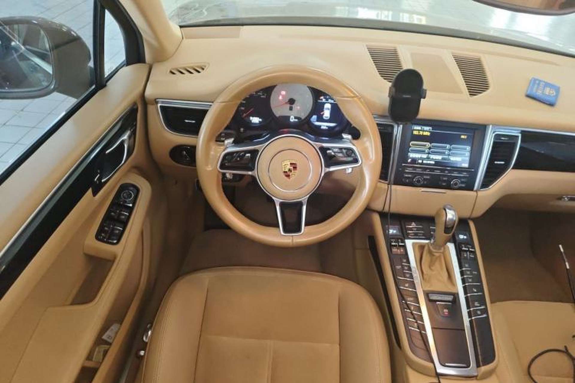 Used Porsche Macan 2016 Macan S 3.0T Steering Wheel