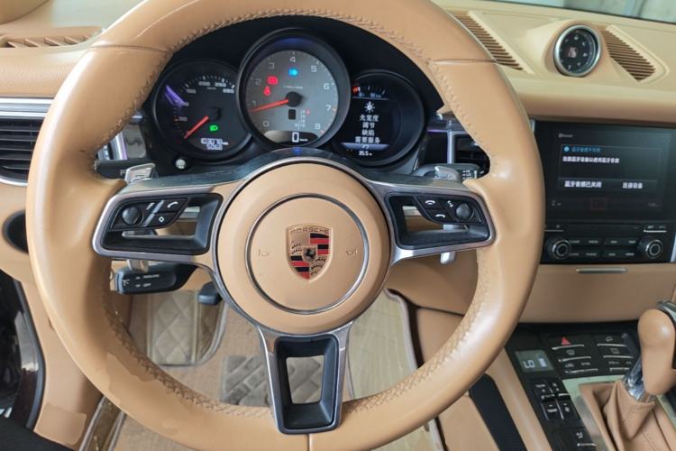 Used Porsche Macan 2016 Macan S 3.0T Steering Wheel