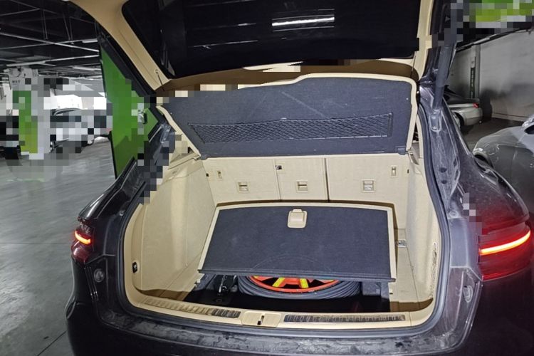 Used Porsche Macan 2016 Macan 2.0T Trunk