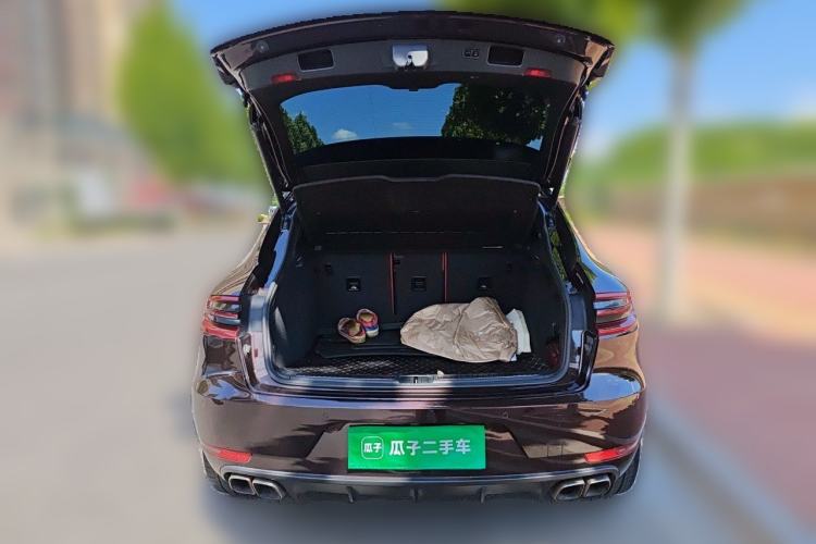 Used Porsche Macan  Trunk