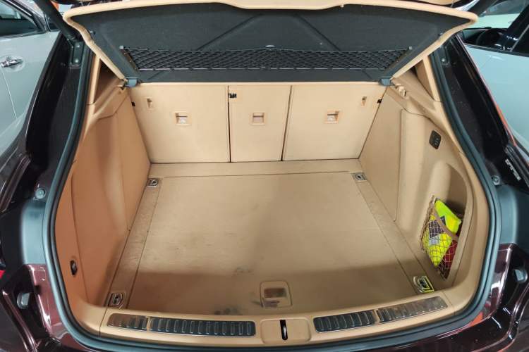 Used Porsche Macan 2016 Macan S 3.0T Trunk