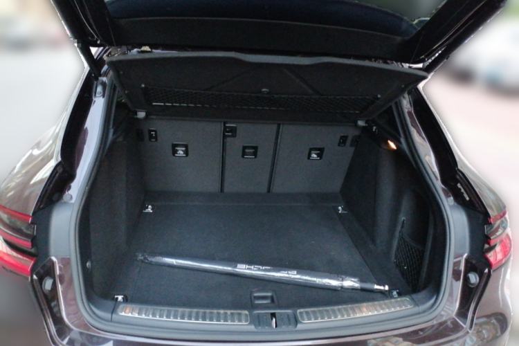 Used Porsche Macan 2016 Macan 2.0T Trunk