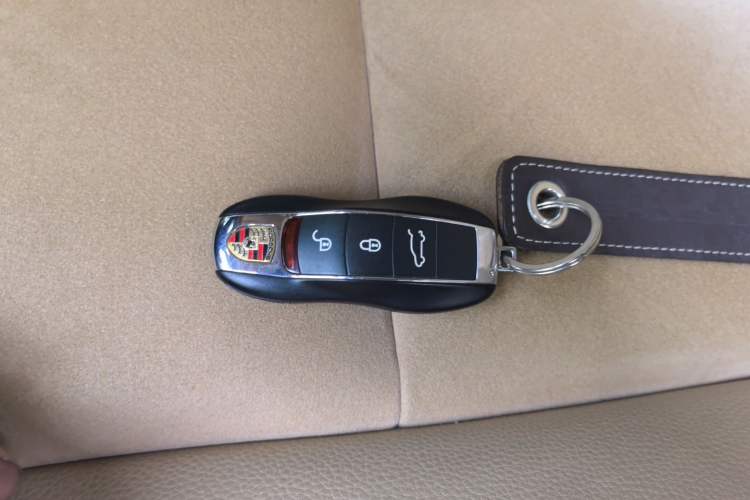 Used Porsche Macan 2016 Macan S 3.0T Vehicle Key