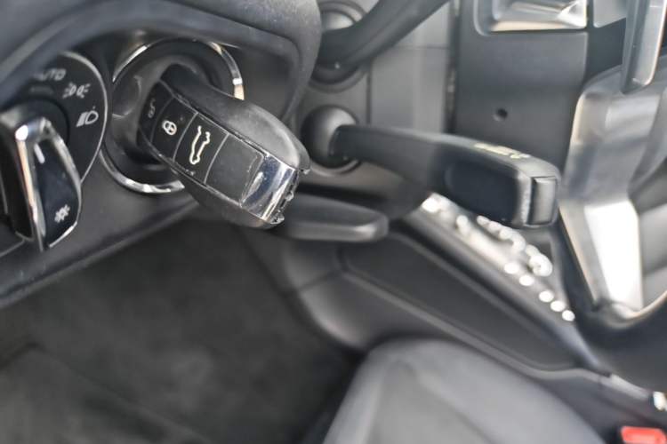 Used Porsche Macan 2016 Macan 2.0T Vehicle Key