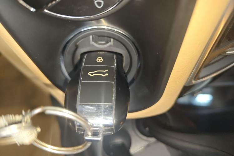 Used Porsche Macan 2016 Macan S 3.0T Vehicle Key