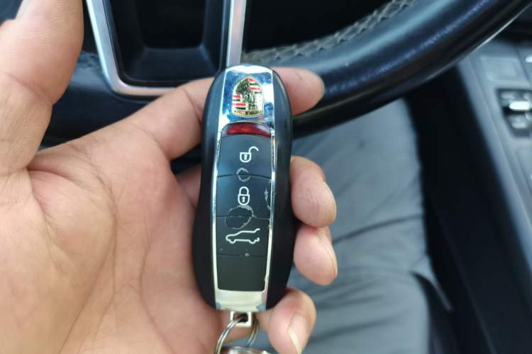 Used Porsche Macan 2016 Macan 2.0T Vehicle Key
