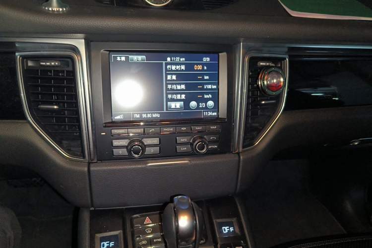 Used Porsche Macan 2016 Macan S 3.0T Audio And AC Panel