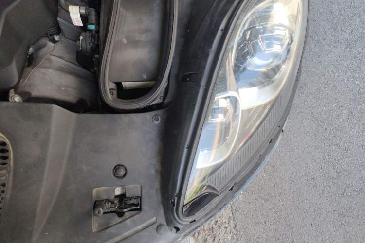 Used Porsche Macan 2016 Macan S 3.0T Engine Bay Left